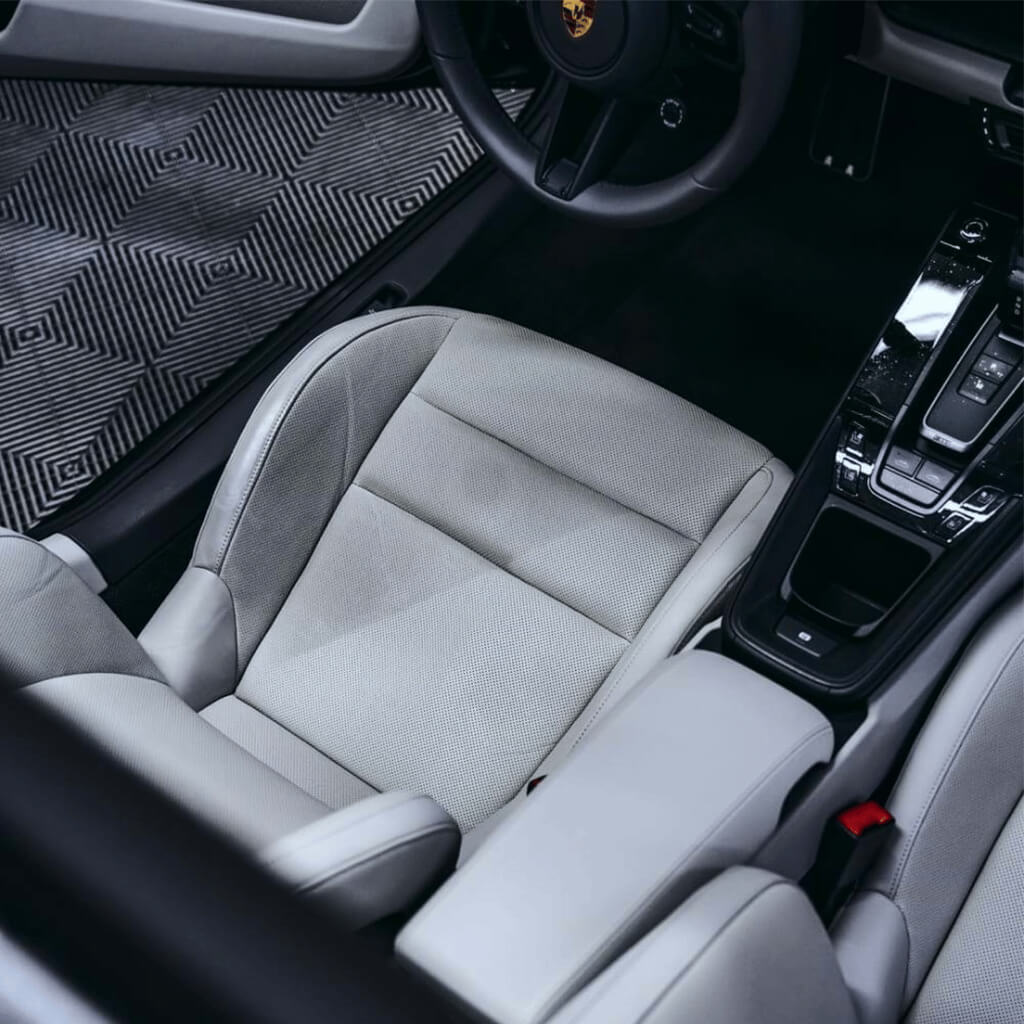 Interior - Ultra Detailing