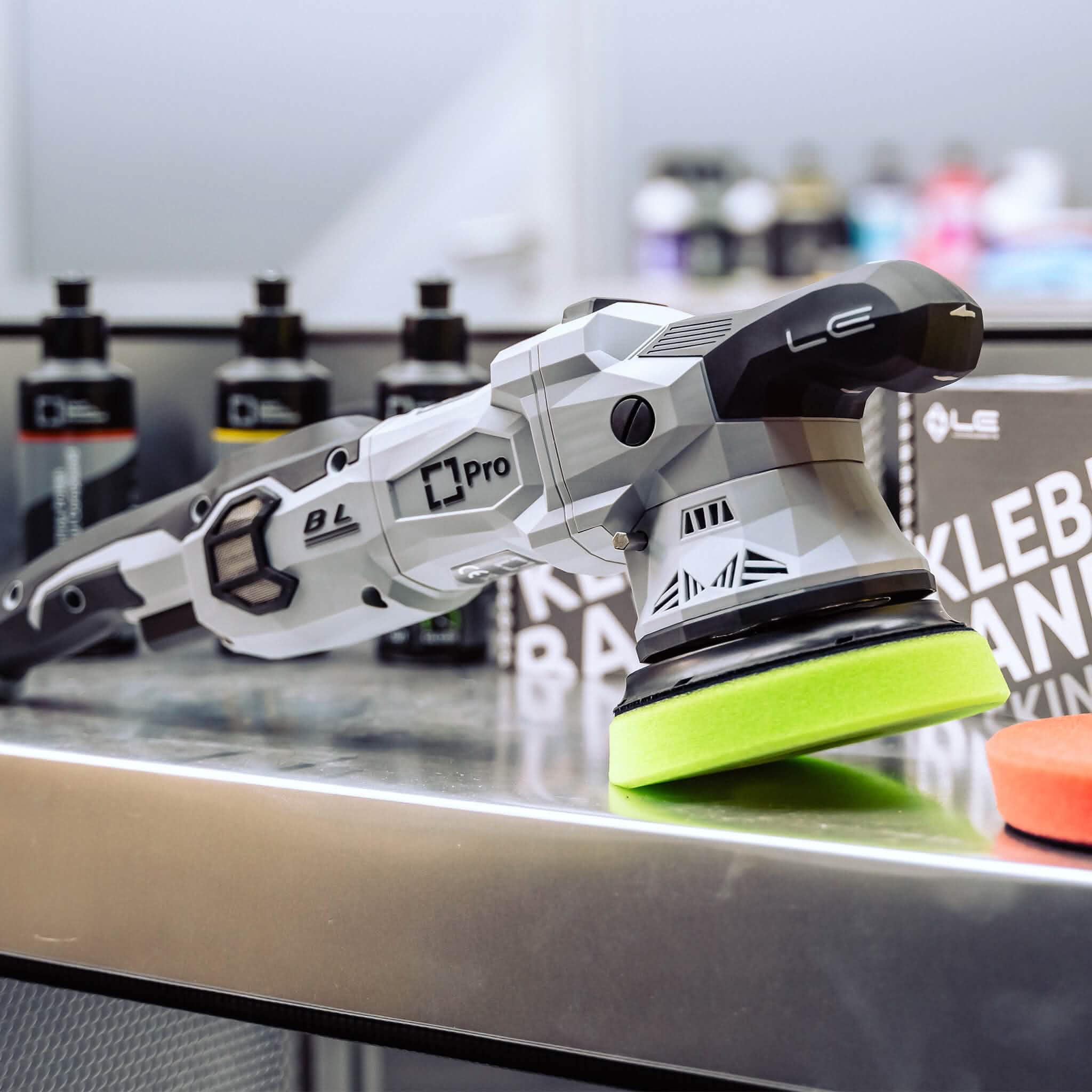 Liquid Elements A4500 Pro Battery Polishing Machine